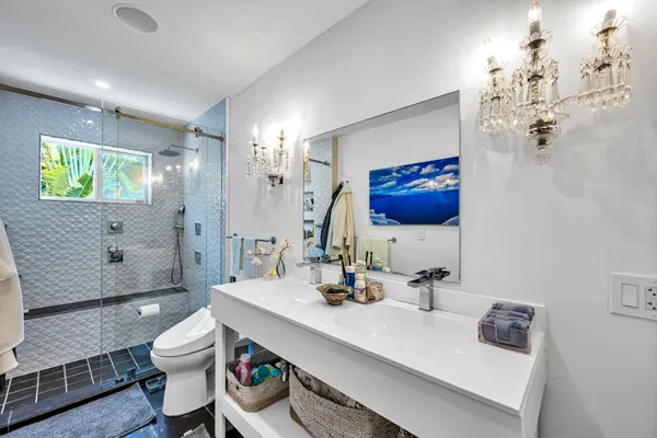 $18,000 | 4975 Delaware Avenue, Miami Beach, FL 33140