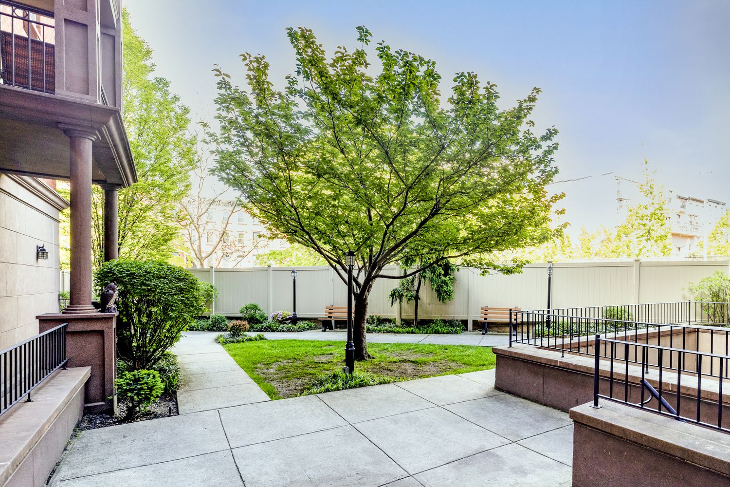 93 Rapelye Street, Unit 3D Brooklyn, NY 11231 - Photo 9 of 11 a view of a garden with large trees
