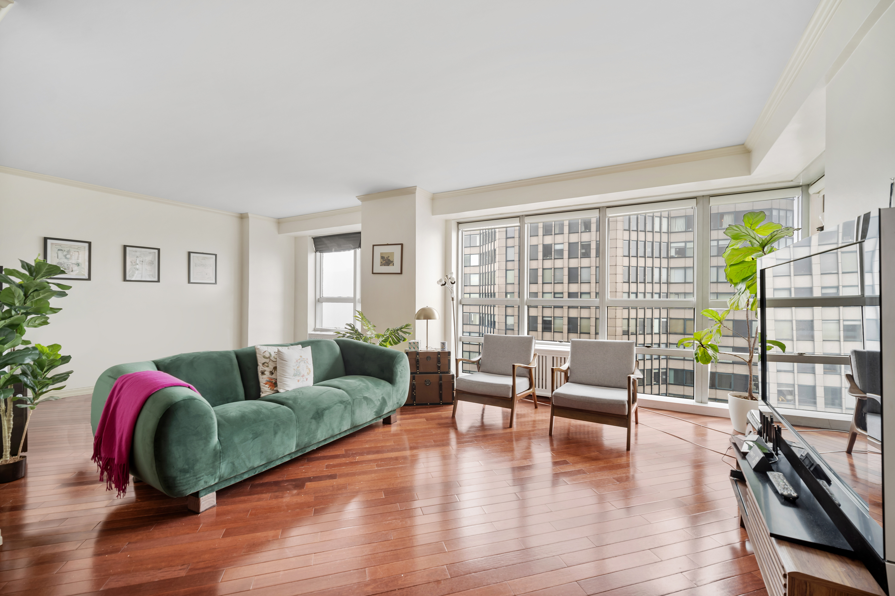 146 West 57th Street, Unit 68/69E Manhattan, NY 10019 - Photo 2 of 6