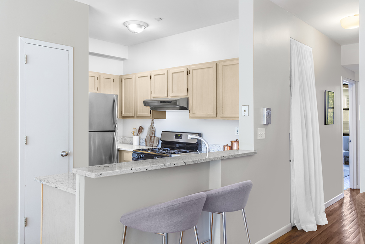 243 8th Street, Unit 2R Brooklyn, NY 11215 - Photo 4 of 10