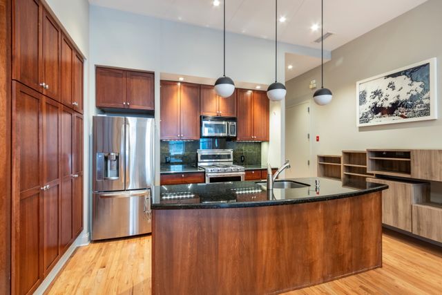 $3,000,000 | 22 Warren Street, Unit 5 | TriBeCa