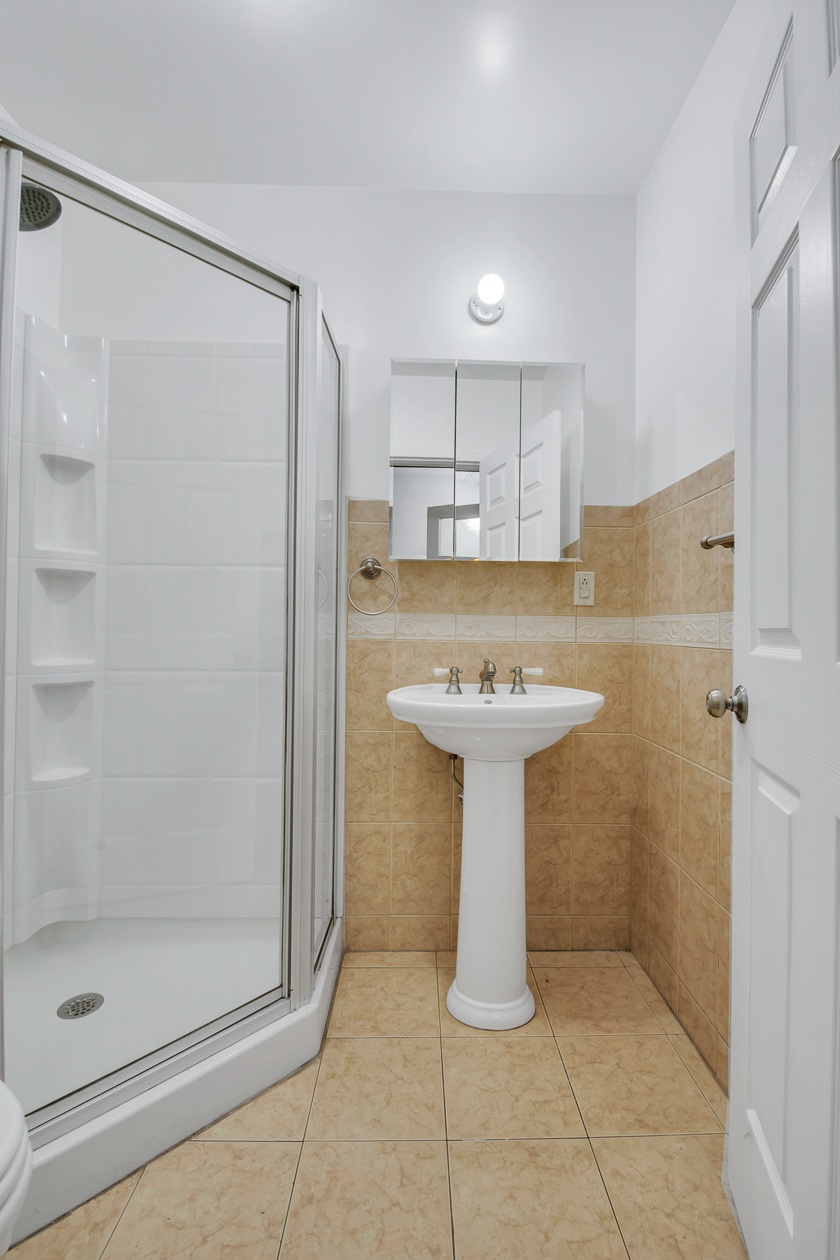 385 Madison Street, Unit 1 Brooklyn, NY 11221 - Photo 19 of 23