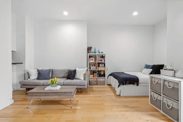 $3,500 | 20 West Street, Unit 17M | Financial District
