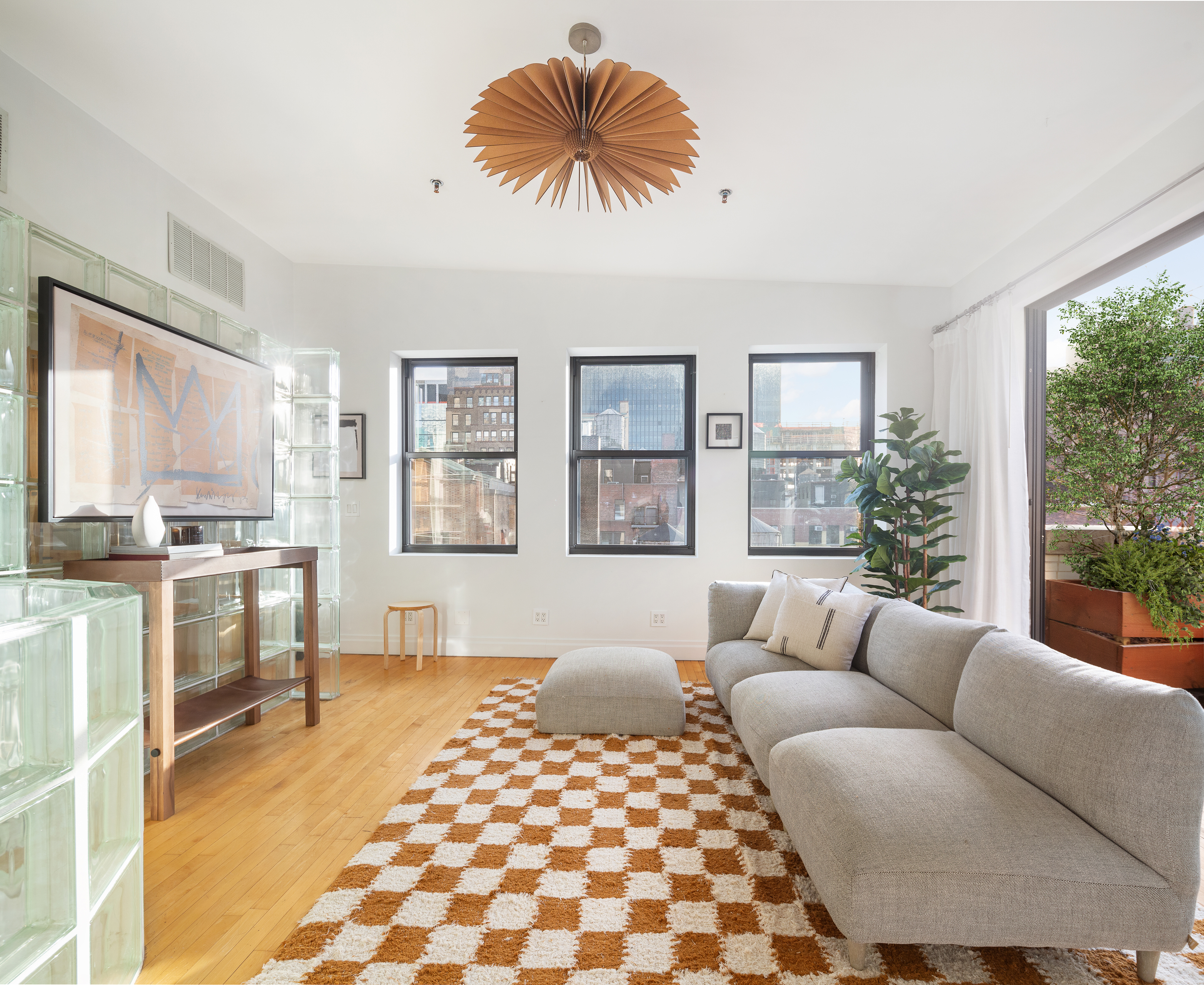 241 West 36th Street, Unit PH Manhattan, NY 10018 - Photo 11 of 16