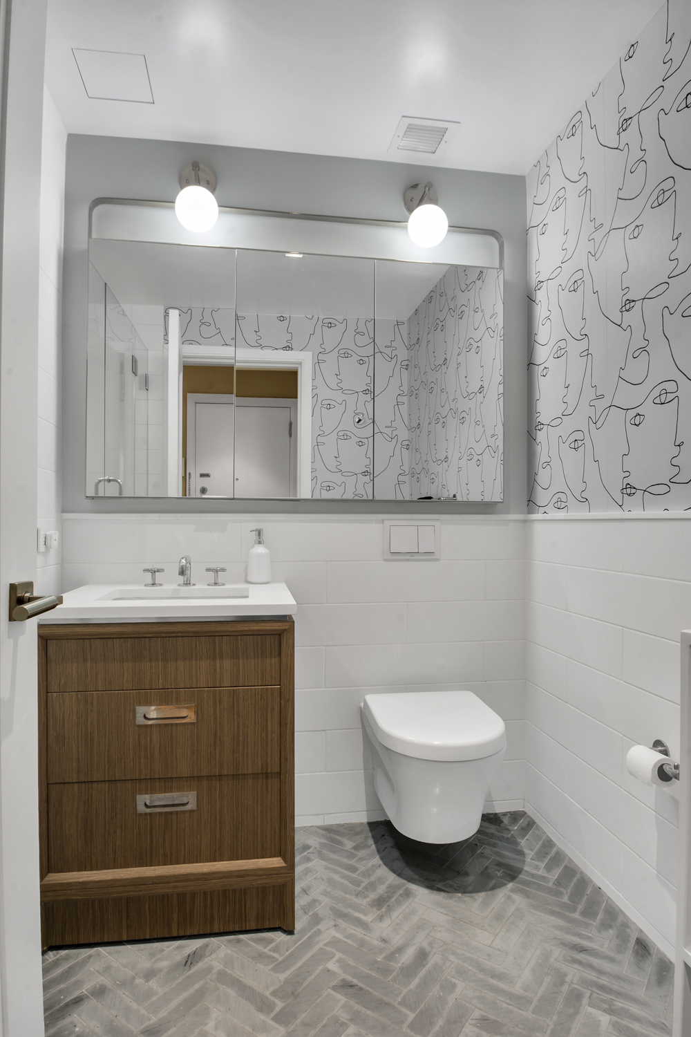310 West 113th Street, Unit PH801 Manhattan, NY 10026 - Photo 16 of 25
