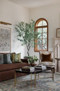 Contact Agent | 600 Logans Lane, Austin, TX 78746