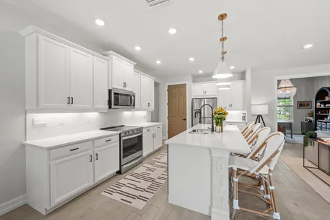 $949,900 | 10581 Woodchuck Lane, Bonita Springs, FL 34135