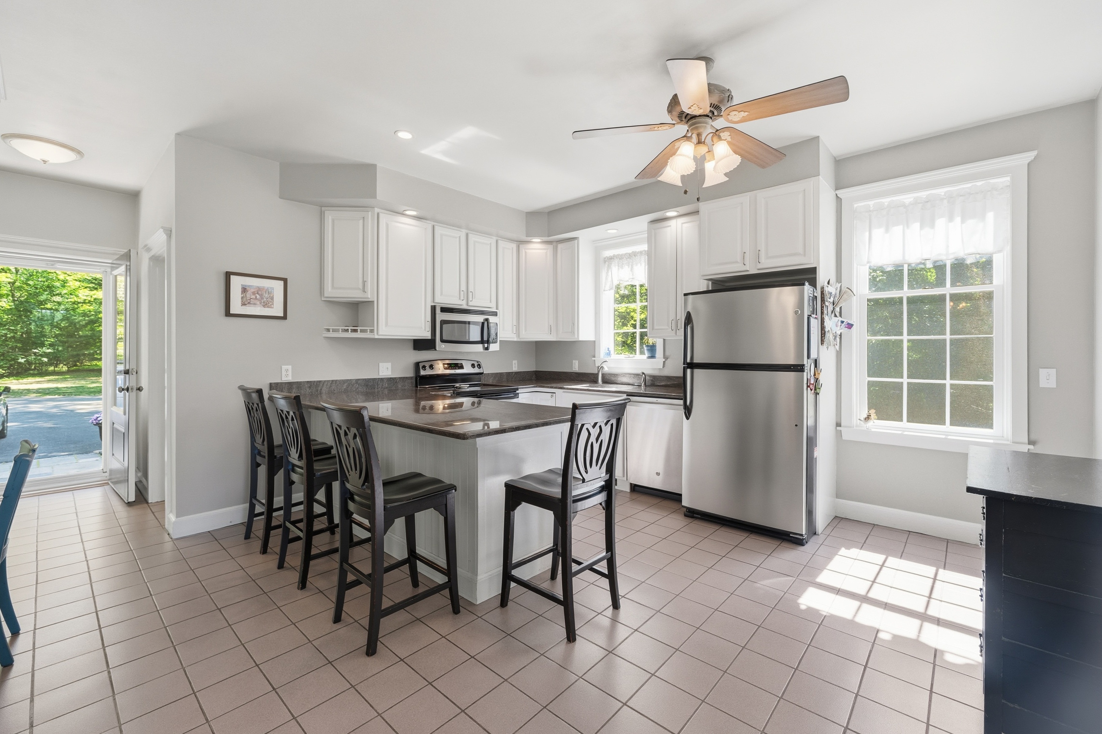 358 Bolton Road Lancaster, MA 01523 - Photo 13 of 60