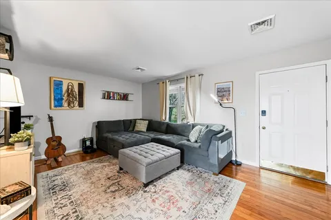 Contact Agent | 597 Lancaster Pike, New Providence, PA 17560