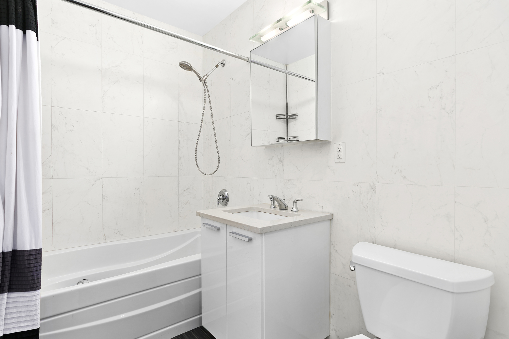 353 East 104th Street, Unit 3E Manhattan, NY 10029 - Photo 7 of 12