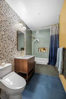 $1,400,000 | 365 Bridge Street, Unit 23B | Downtown Brooklyn