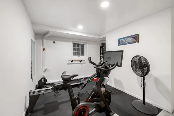 Contact Agent | 16 West Read Street, Baltimore, MD 21201