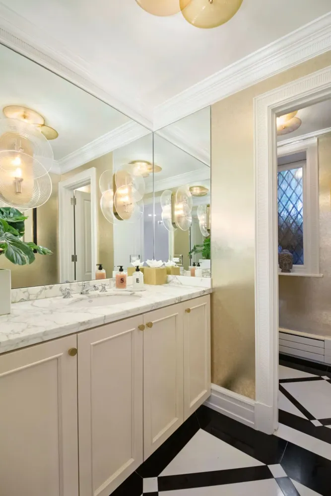 $22,000,000 | 67 East 82nd Street | Upper East Side