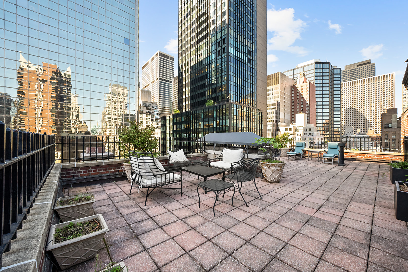 230 East 50th Street, Unit 3B Manhattan, NY 10022 - Photo 18 of 21
