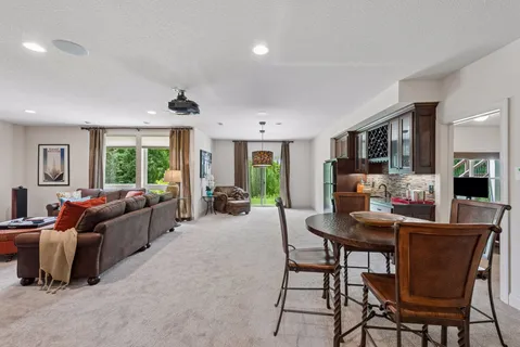 $1,250,000 | 16630 54th Court North, Plymouth, MN 55446