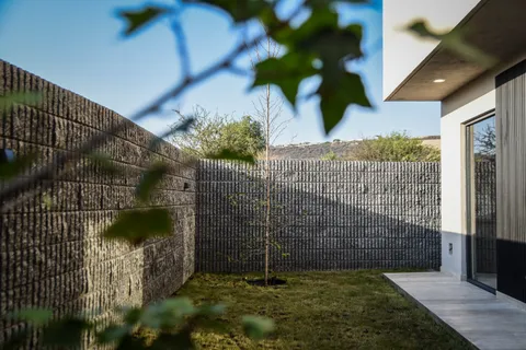 $670,000 | Avenida La Espiga Roqueño 1, Santiago de Querétaro, Mexico 76146