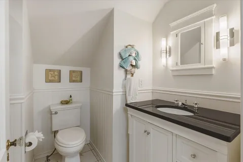 $1,250,000 | 2002 Ashwood Avenue, Nashville, TN 37212