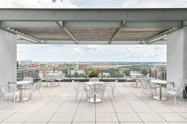 $3,500 | 2001 15th Street North, Unit 623, Arlington, VA 22201