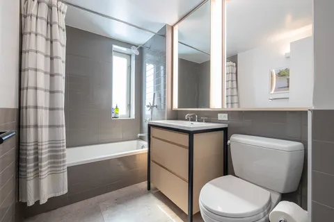 $1,160,700 | 385 1st Avenue, Unit 6G | Gramercy