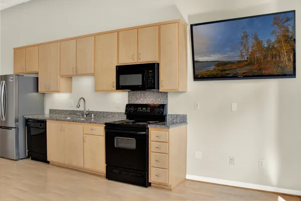 $499,000 | 175 South Lake Avenue, Unit 406, Pasadena, CA 91101