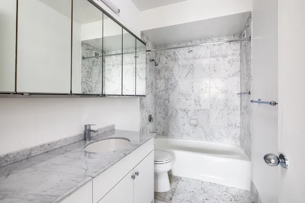 $10,000 | 101 West 79th Street, Unit 29B | Upper West Side