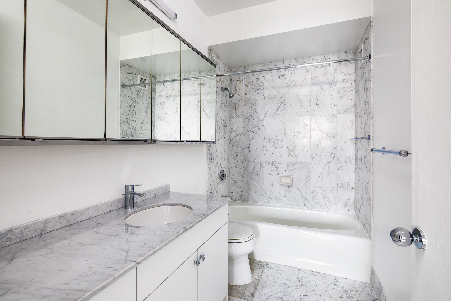 101 West 79th Street, Unit 29B Manhattan, NY 10024 - Photo 8 of 12