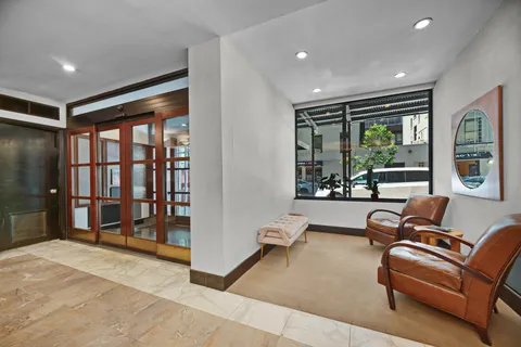 $575,000 | 245 East 24th Street, Unit 10E | Kips Bay