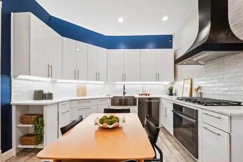 $1,200,000 | 804 Maryland Avenue Northeast, Washington, DC 20002