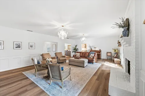 $475,000 | Address Upon Request, Dalworthington Gardens, TX 76016