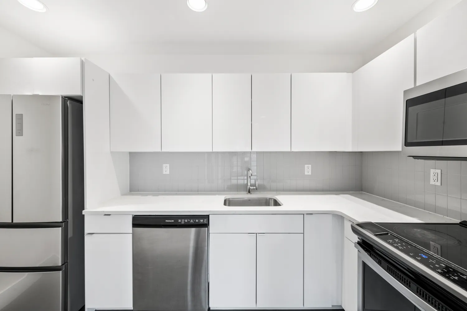 $5,295 | 1164 Greene Avenue, Unit PHA | Bushwick