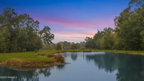 $325,000 | 135 Woodys Lane, Sunset, LA 70584