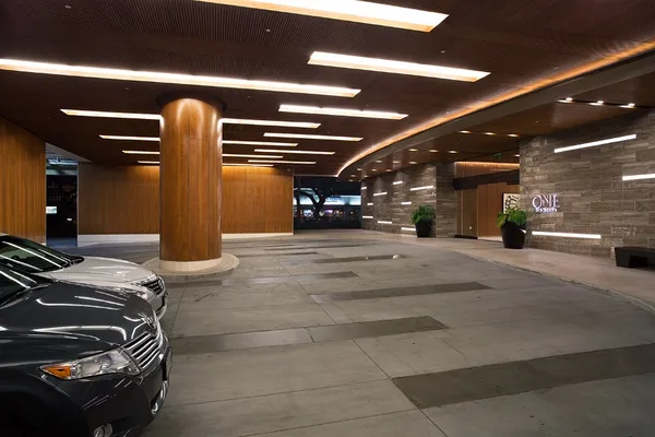 $3,495,000 | 1555 Kapiolani Boulevard, Unit 2002, Honolulu, HI 96814