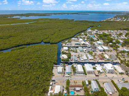 $1,689,000 | 365 Loeb Avenue, Key Largo, FL 33037