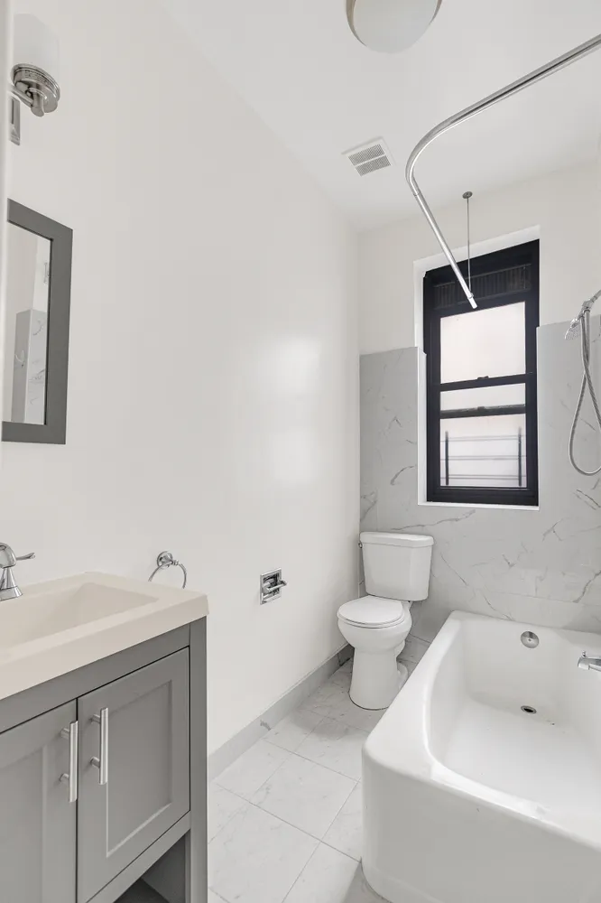 $4,500 | 51 West 81st Street, Unit 9L | Upper West Side