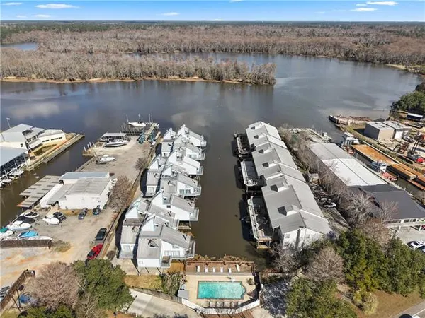 $339,000 | 141 Highway 22, Unit E3, Madisonville, LA 70447