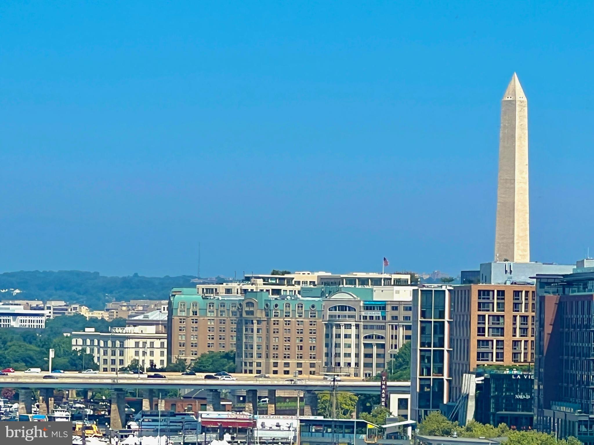 520 N Street Southwest, Unit S622 Washington, DC 20024 - Photo 21 of 25 a view of a large building with a view of city