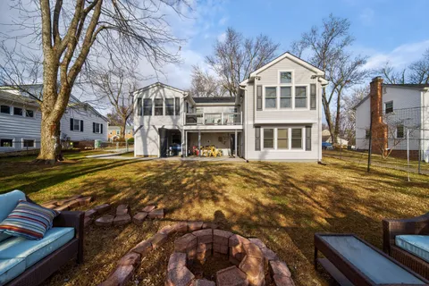 $880,000 | 5911 Bond Court, Alexandria, VA 22315