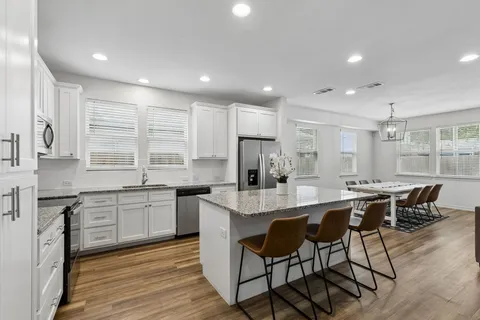$625,000 | 2941 Gordon Avenue, Fort Worth, TX 76110