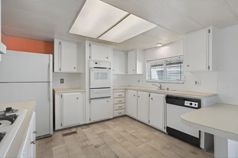 $349,000 | 5750 Via Real, Unit 238, Carpinteria, CA 93013