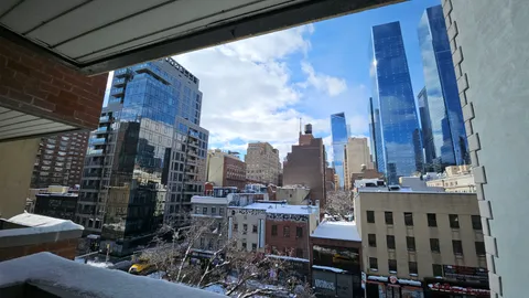 $980,000 | 408 8th Avenue, Unit 5C | Chelsea