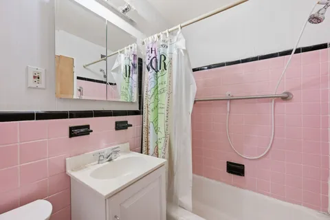 $485,000 | 5301 Westbard Circle, Unit 334, Bethesda, MD 20816