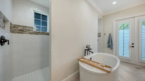 $2,899,500 | 10790 Leafwing Drive, Sarasota, FL 34241