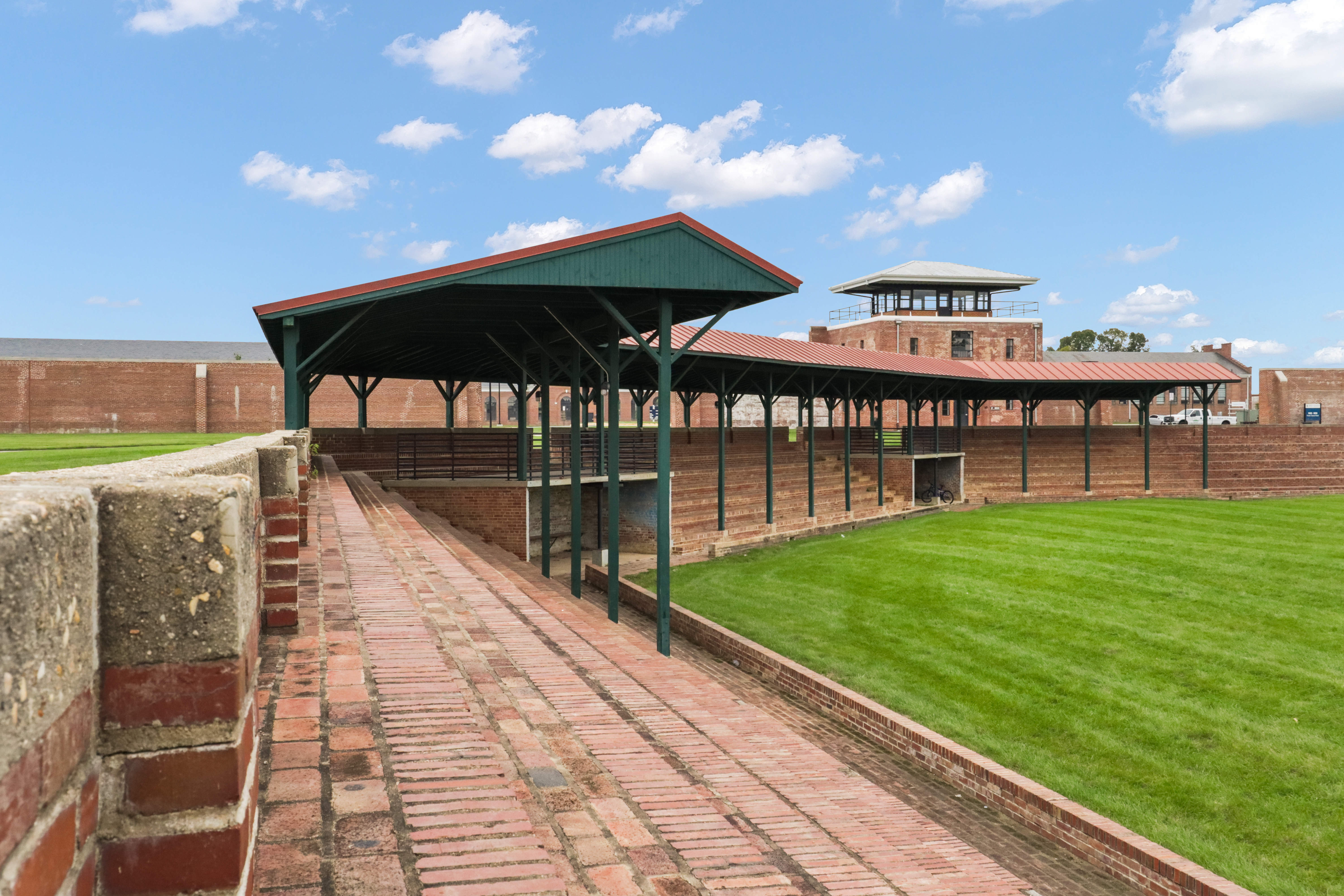 9101 Power House Road Lorton, VA 22079 - Photo 73 of 75 a view of a swimming pool with a patio