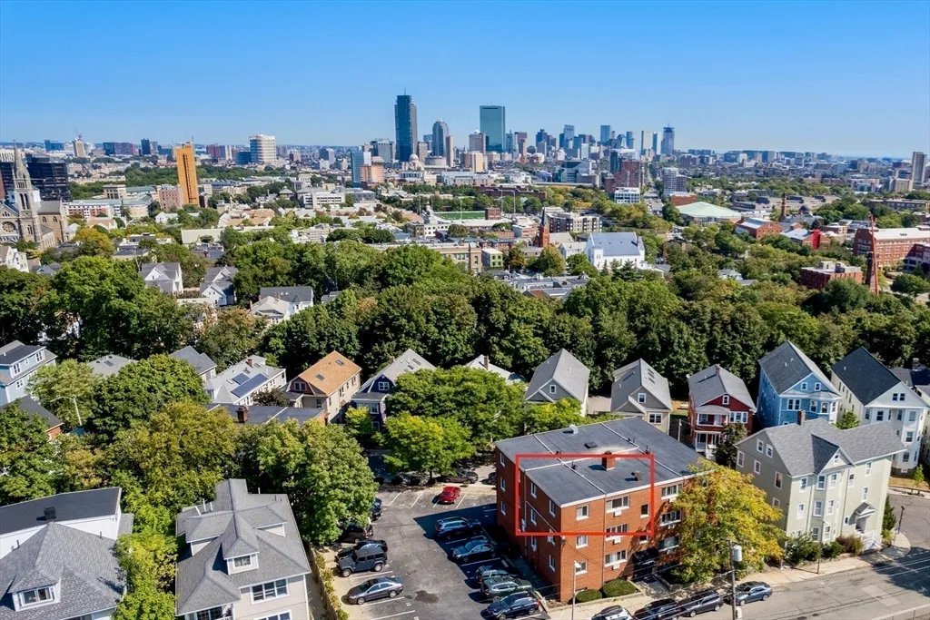 $3,300 | 256 Parker Hill Avenue, Unit 13, Boston, MA 02120