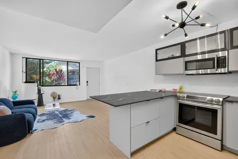 $190,000 | 1901 North Andrews Avenue, Unit 100, Wilton Manors, FL 33311