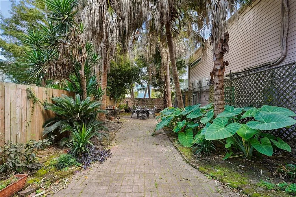 621 Mandeville Street New Orleans, LA 70117 - Photo 25 of 27