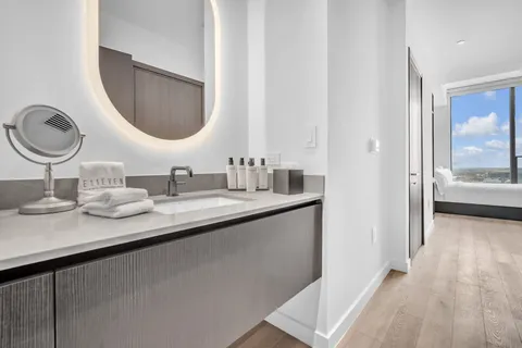 $518,000 | 20 Northeast 11th Street, Unit 4607A, Miami, FL 33132