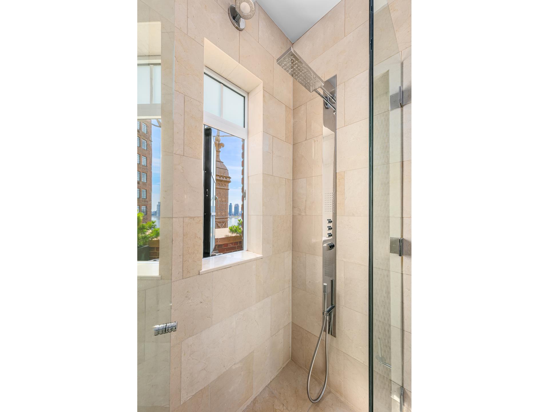 333 East 43rd Street, Unit PH14 Manhattan, NY 10017 - Photo 8 of 15