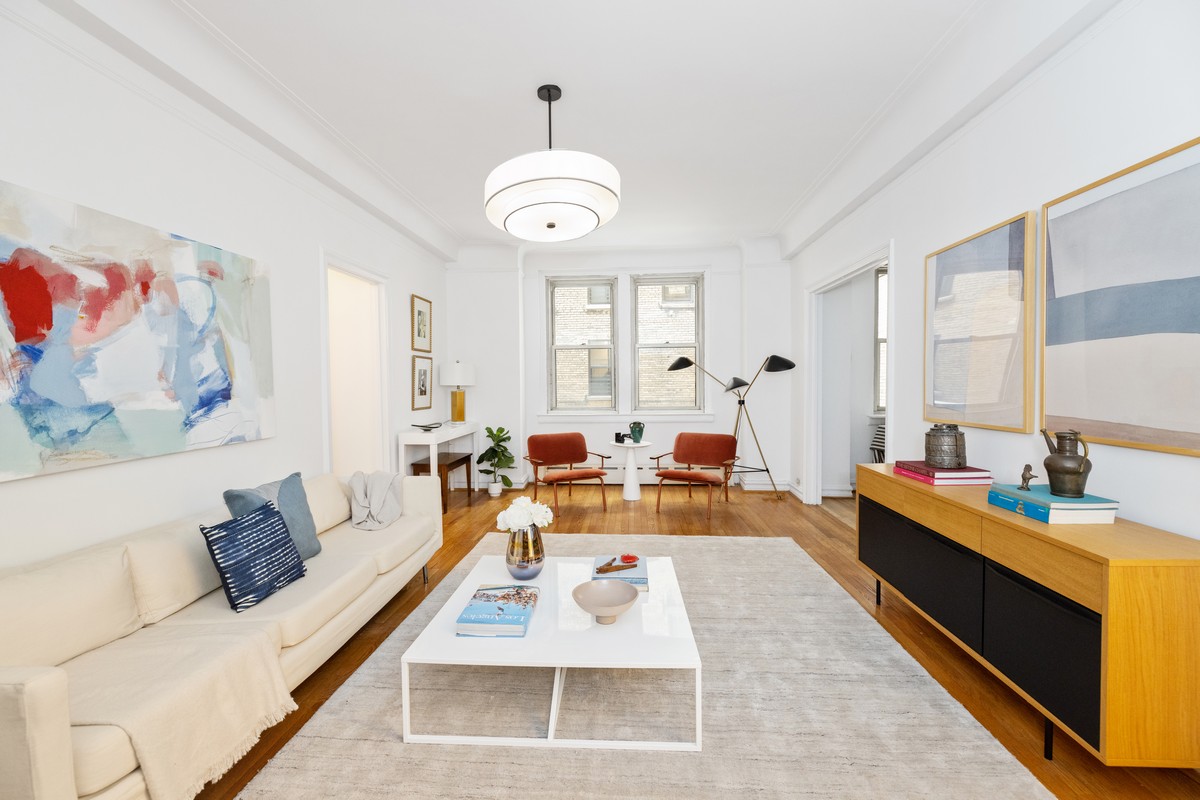 285 Riverside Drive, Unit 1E Manhattan, NY 10025 - Photo 2 of 11