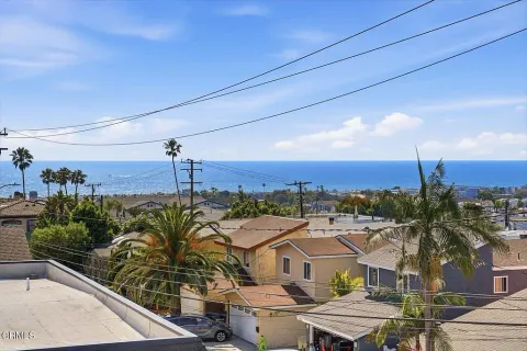 $1,995,000 | 1202 1st Street, Hermosa Beach, CA 90254
